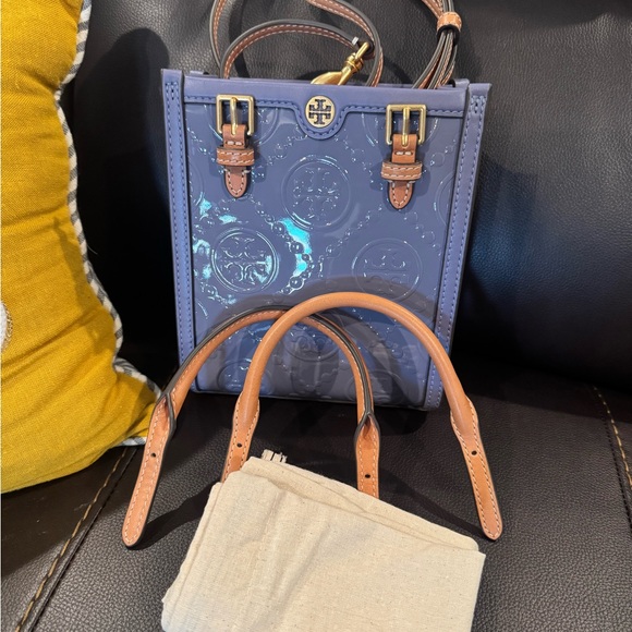 Tory Burch Small Crossbody - Picture 1 of 1